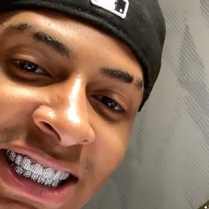 Meet your Posher, Joshua